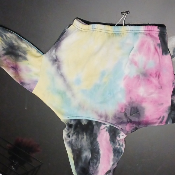 Smile sweater size 7/8 - Picture 4 of 4